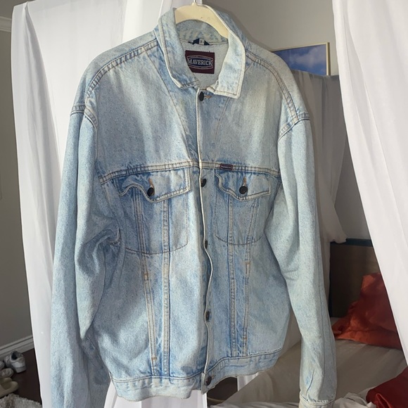 Vintage jean jacket - Picture 2 of 4